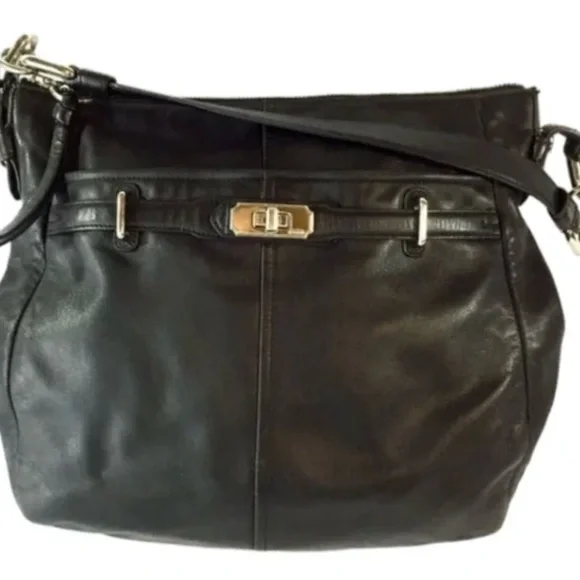 Coach Black Leather
Ashlyn Chelsea Shoulder Bag - Picture 7 of 10